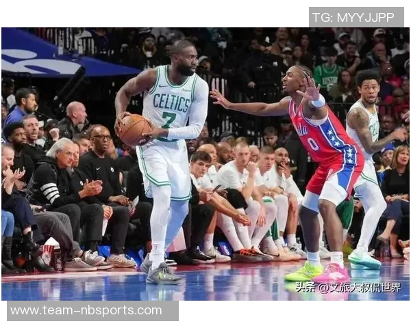 杰伦布朗状态火热五场比赛四次得分30本赛季场均281分展现超强实力