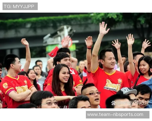 团结一心我们将全力以赴迎战剩余三场比赛不辜负球迷的支持与期待